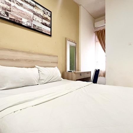 Reddoorz Near Underpass Simpang Patal Palembang Hotel Ngoại thất bức ảnh