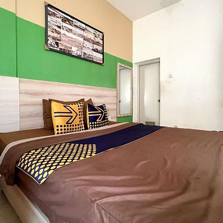 Reddoorz Near Underpass Simpang Patal Palembang Hotel Ngoại thất bức ảnh